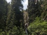 Водопад на реке Каратакыя 