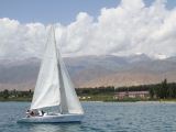 Морская прогулка на одной из спортивных яхт