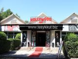 Holly Wood Pub по дороге к пляжу санатория Кыргызское взморье в селе Бостери