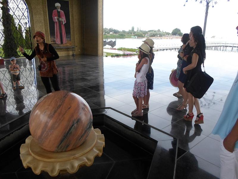 Культурный центр Рух Ордо имени Чынгыза Айтматова в г. Чолпон-Ата